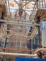 -PIPIKINGDOM皮皮王国欢乐号(欢乐海岸购物中心店)