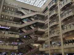 -百荣世贸商城