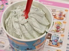 薄荷巧克力曲奇暴风雪-DQ·蛋糕·冰淇淋(鸿坤店)