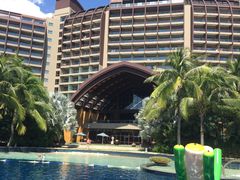 -三亚湾海居铂尔曼度假酒店