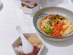 -江城小馆陕南妈妈菜·全球旅行餐厅(钟楼店)
