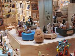 -猫的天空之城概念书店(印象城购物中心店)