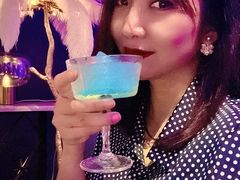 -Darling Queen·Mini·Live·House