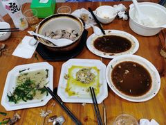 -山里人家土菜馆(茅山店)