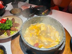 -芸山季·云南山珍菌火锅(人民广场来福士店)