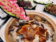 -土连锅·现熬养生汤锅(梁家巷店)
