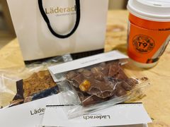 -Laderach 莱德拉(上海环贸iapm店)