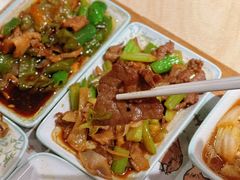 -老乡鸡(上海白玉兰广场店)