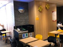 用餐区-麦当劳(金州新玛特购物广场店)