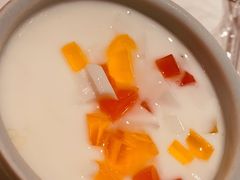 水果酸奶杯-七八冷面·延边朝鲜族美食(欢乐谷店)