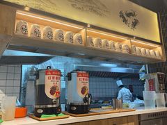 -馋三尺蟹粉小笼(人民广场店)