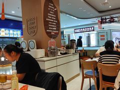 -红渡小香·牛肉麻辣香锅(车站南路店)
