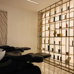 -S.HAIR SALON