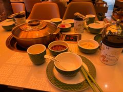 -润园四季椰子鸡火锅(卓越INTOWN店)