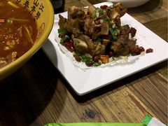 -朋友圈概念餐厅(象山万达广场店)