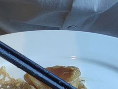 -大中华希尔顿酒店-念自助餐·嗨啤·小龙虾