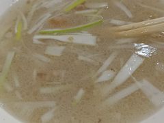-金卯白肉罩火烧