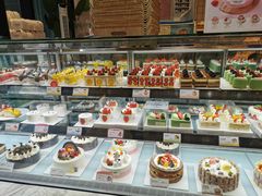 -罗森尼娜(德思勤店)