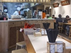 -馋三尺蟹粉小笼(人民广场店)