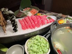 黄牛上脑-三出山火锅(南京万象天地店)