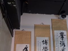 -荒岛实景沉浸密室(江汉路1店)