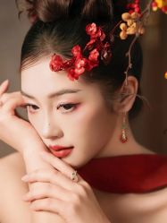-青禾蒙娜丽莎婚纱摄影(武汉总店)