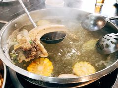 -牛一煲美食(江高店)
