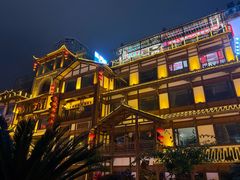 -小天鹅火锅·一线江景洪鼎旗舰店(洪崖洞店)
