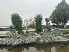 -巴陵广场