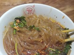 -万记麻辣烫国展总店