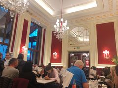 -Cafe Sacher(WIEN)