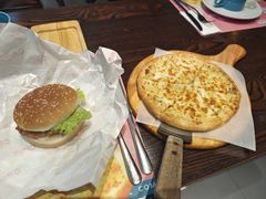 -酷公社·榴莲披萨(太原街店)