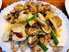 -老谭虾王蟹皇·龙虾·烧烤(蝴蝶湾店)