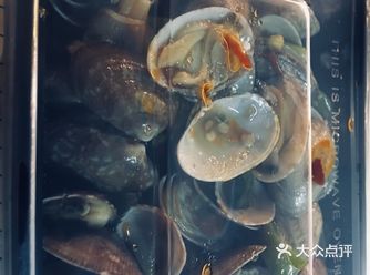 虾都是新鲜的。吃着肉质比较紧实