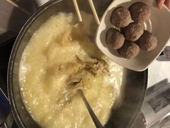 -鲜入围煮花胶鸡海鲜火锅