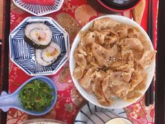 寿喜烧牛肉饭套餐-寿喜屋日式定食