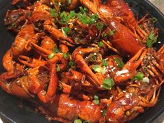 -巴厘龙虾·榜首油焖大虾(音乐学院·沿江酒馆店)