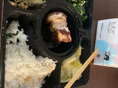 -上海星瀚奔驰4S店(红柳路店)