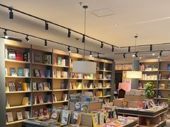 -魔方城市书房(中街益田店)
