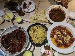 -叶派龙虾•招牌香辣蟹·海鲜(中海国际店)