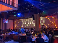 -洛缦音乐餐厅(工业展览馆万象城店)
