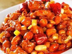 -顺峰渔港中国人的餐厅