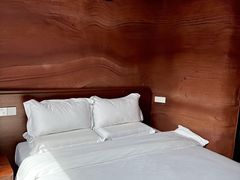 -幸栖洞穴设计酒店(成都春熙路店)