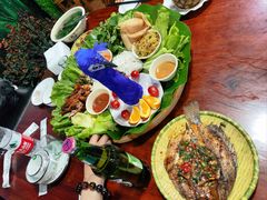 -沐毫傣泐云南菜孔雀宴•手抓饭傣味烧烤(曼听公园店)