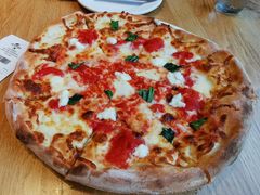 -城市大道红炉披萨烘焙坊