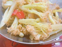 -芦茨金富饭庄·25年老字号·专做稻草鸡