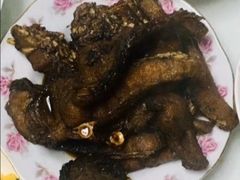 -梅记大块头爆鱼店(乍浦路店)