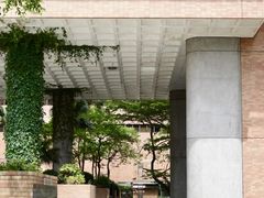 -香港理工大学