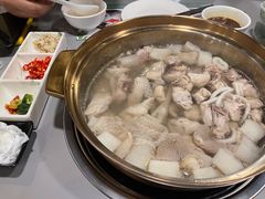 -烹然四季椰子鸡火锅(团结湖总店)
