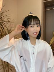 点击看大图 -CE·专业蛋白•羽毛接发·潮色烫染品牌店